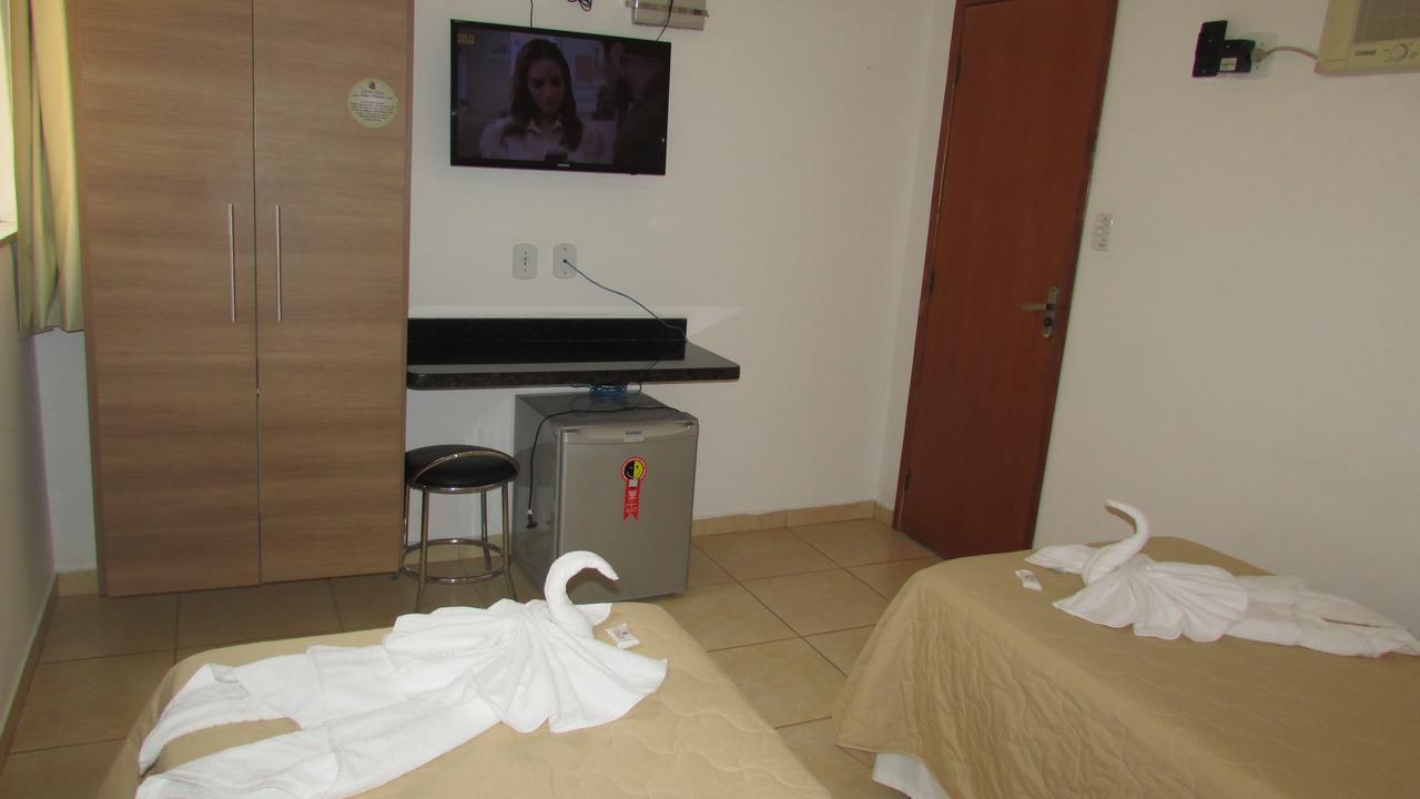 Hotel Oitis Governador Valadares Exterior photo